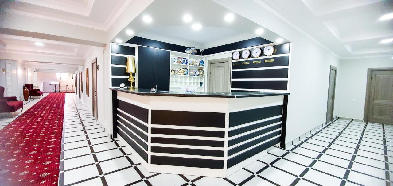 Grand Holiday Hall بافلودار المظهر الخارجي الصورة