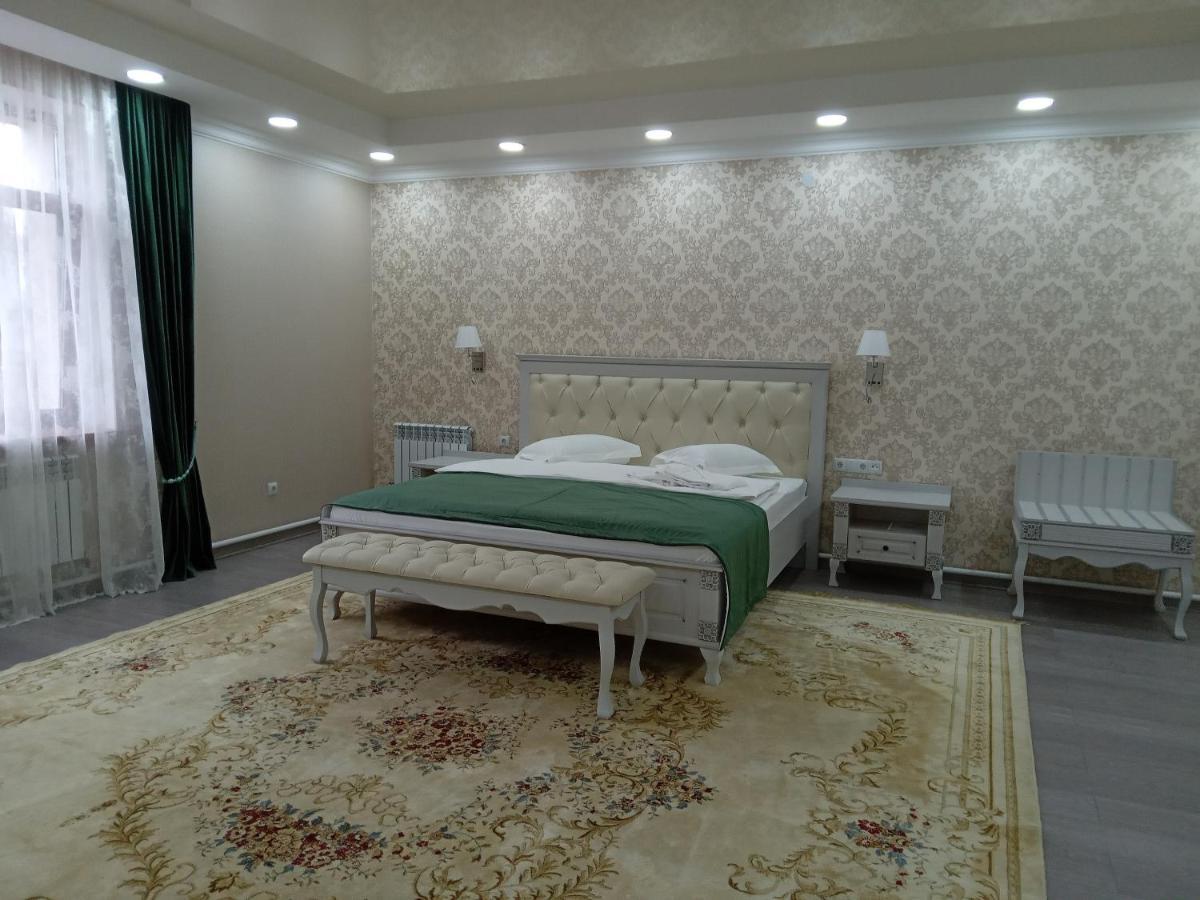 Grand Holiday Hall بافلودار المظهر الخارجي الصورة